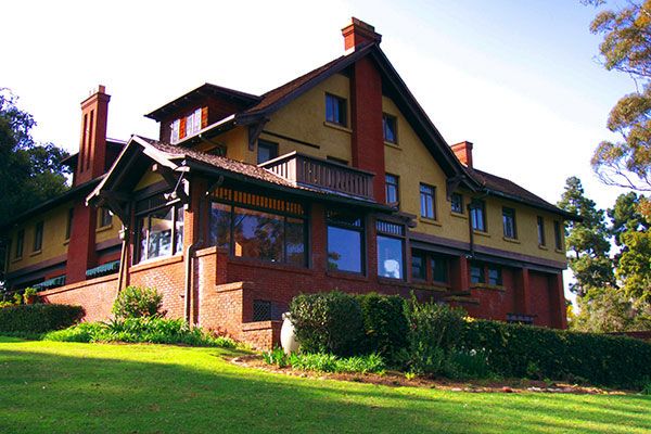 Iconic Craftsman Style Homes